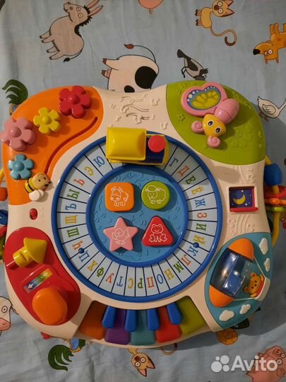 Развивающий стол