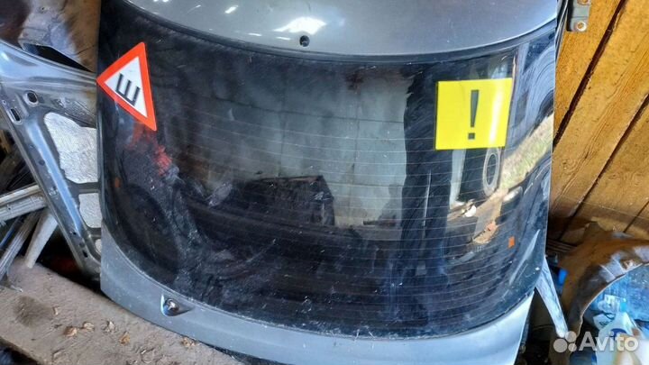 Крышка багажника mazda 323f bg