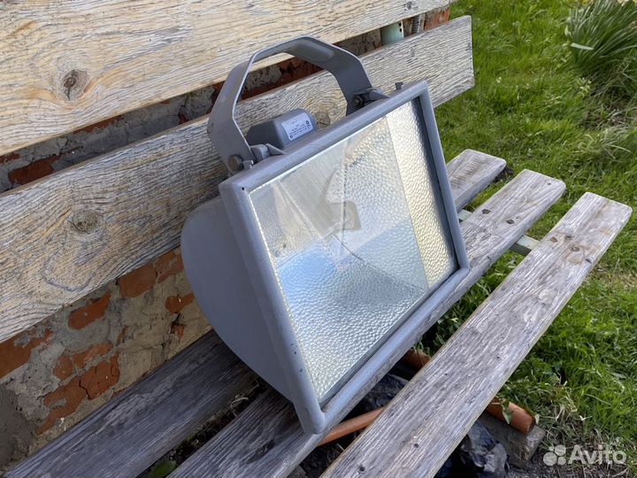 Прожектор 1 кВт