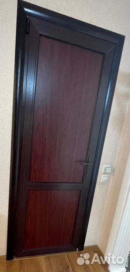 Двери пластиковые бу