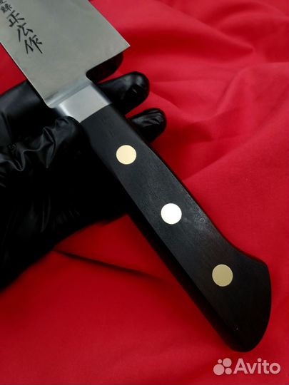 Японский кухонный нож Masahiro