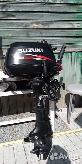 Продам лодочный мотор Сузуки 5 л.с. 4-х.т