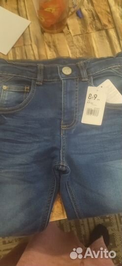 Джинсы для мальчика 8-9 лет