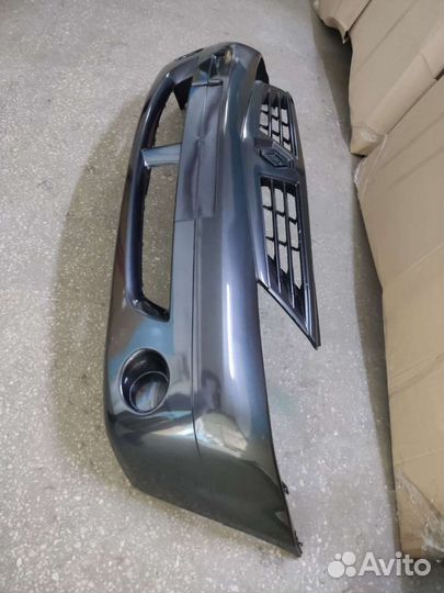 Бампер Рено Логан 05-10 г.в. новый,серый