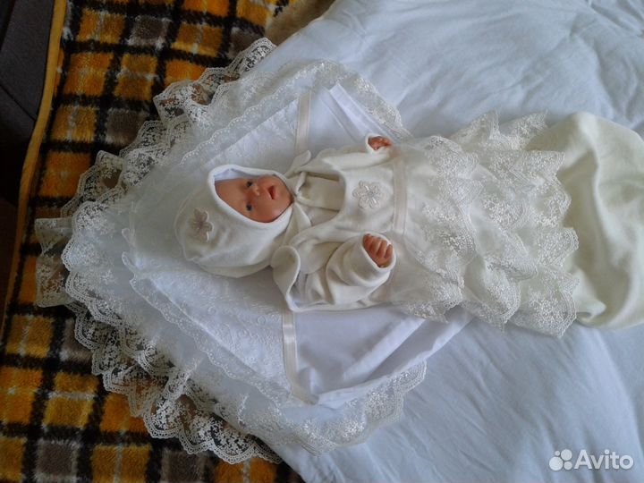 Красивый комплект для новорожденного