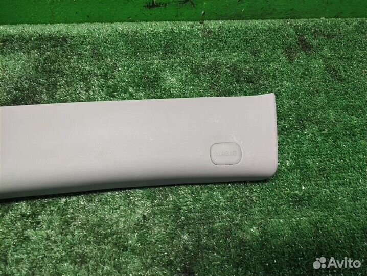 Обшивка правой стойки Chevrolet Spark (M300) 2010