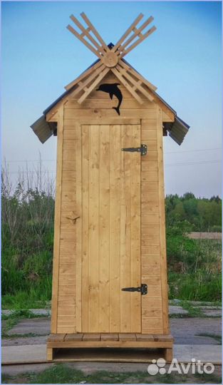 Дачный туалет с лебедем TGD