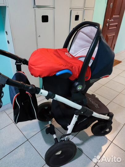 Коляска tutis zippy orbit 3 в 1