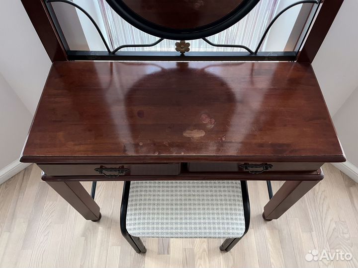 Комплект мебели из массива натуральной гевеи