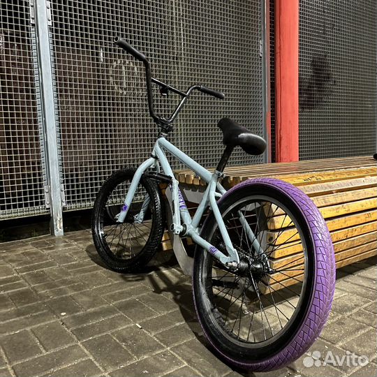 Трюковой велосипед bmx
