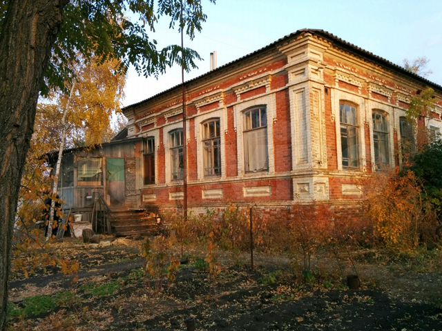 Авито красный яр волгоградская область. Красный Яр Жирновский район. Красный Яр Волгоградская область Жирновский район. ГЭС красный Яр Волгоградская область Жирновский район. Посёлок красный Яр Волгоградская область красная школа.