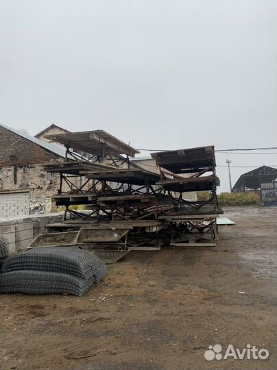 Аренда подмостей каменщика