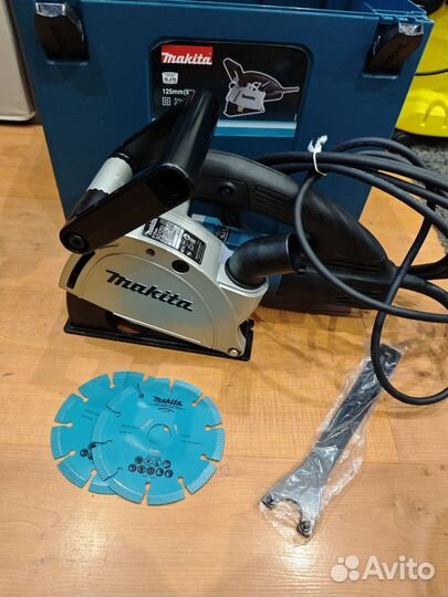 Штроборез Makita SG1251J