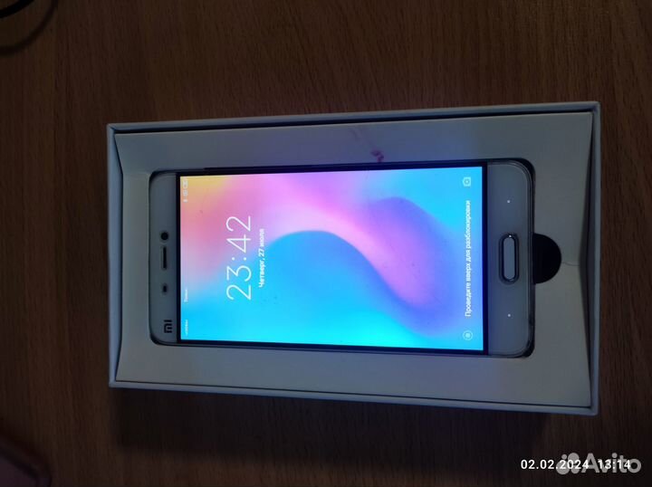 Xiaomi Mi 5, 3/32 ГБ