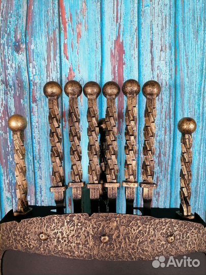 Каминный набор Щит-подставка Барс на 6 шампуров Бе