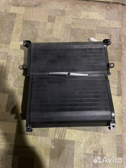 Подстаканники BMW X5 E70