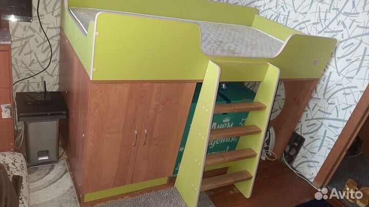 Кровать чердак