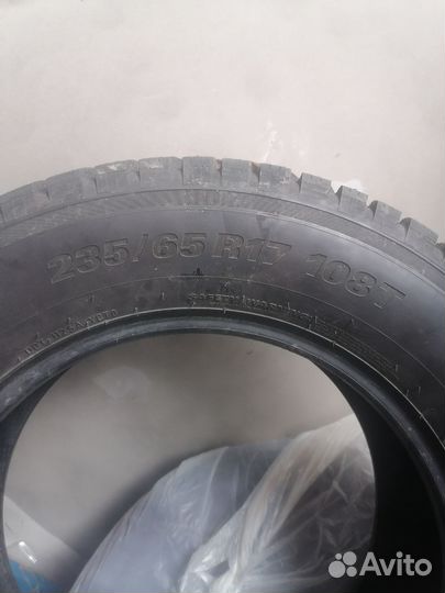 Kumho WinterCraft SUV Ice WS31 235/65 R17 108T