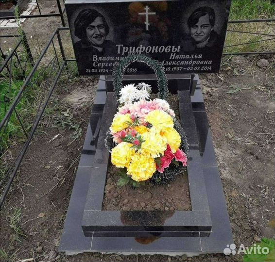 Памятник из гранита 100х50