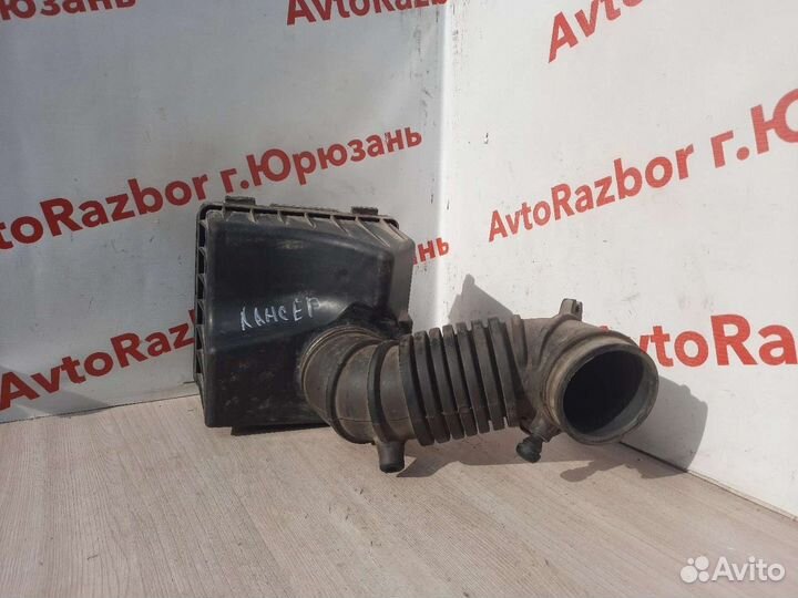 Патрубок воздушного фильтра Mitsubishi Lancer 7