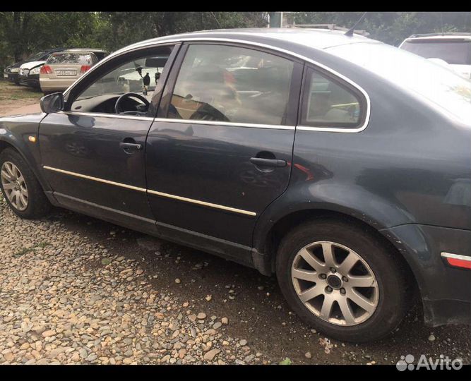 Volkswagen Passat 1.8 AT, 2002, 310 000 км