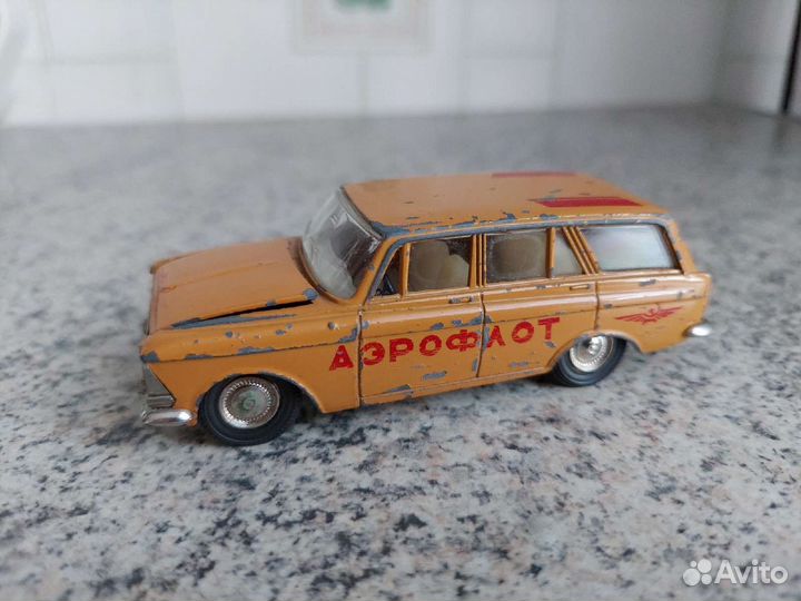Модель автомобиля москвич 426