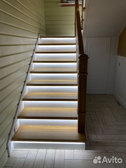 Подсветка лестницы. Умный свет