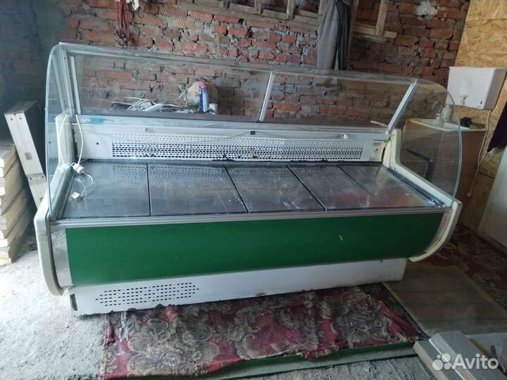 Холодильник витрина