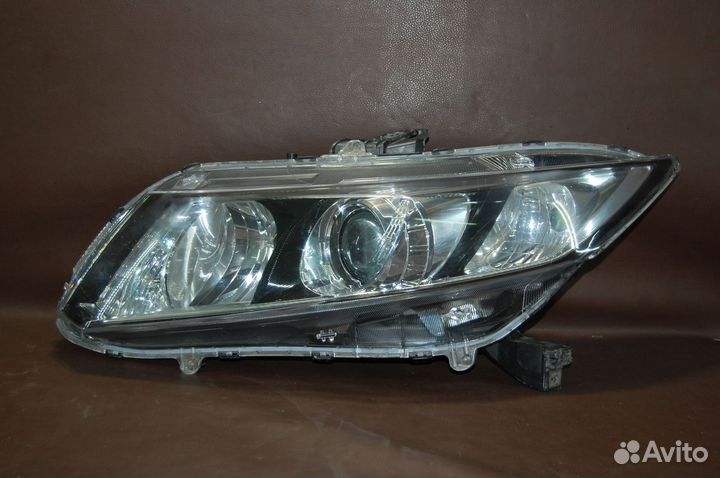 Фара левая - Honda Civic 9 (2011-17гг)