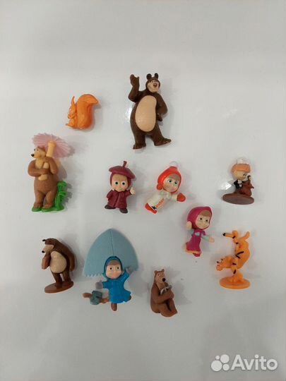 Игрушки из киндера Маша и Медведь
