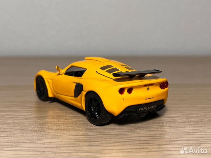 Модель Lotus Exige спорткар 1:43
