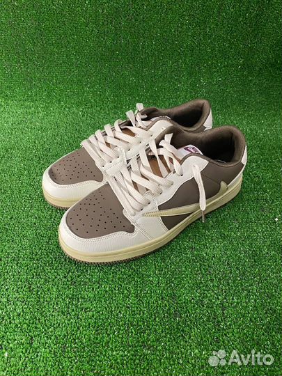 Travis Scott x Air Jordan 1 Low OG 'Reverse Mocha