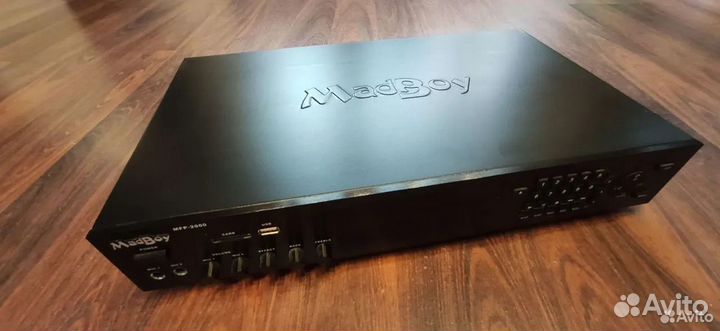 Madboy MFP-2000 мультиформатный караоке плеер