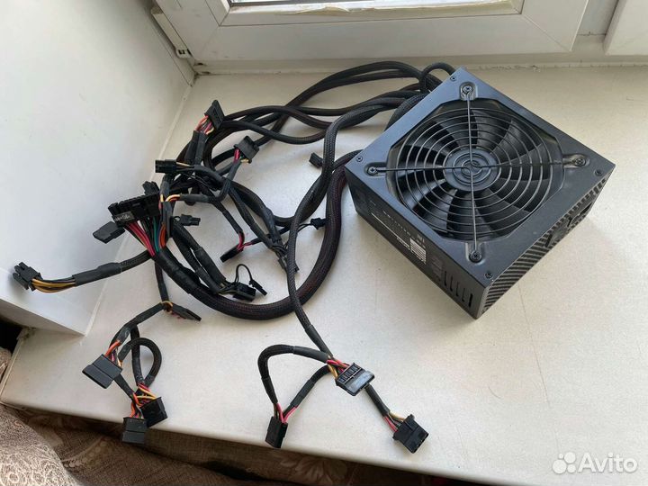 Блок питания aerocool vp 1000