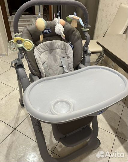 Деский стульчик для кормления chicco