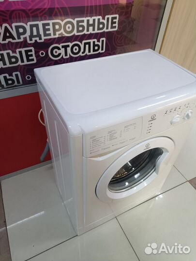 Стиральная машина Indesit 5кг