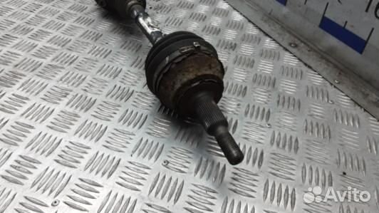 Привод передний правый volkswagen touareg 7L (GML0