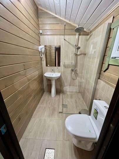 Дом 20 м² на участке 9 сот.