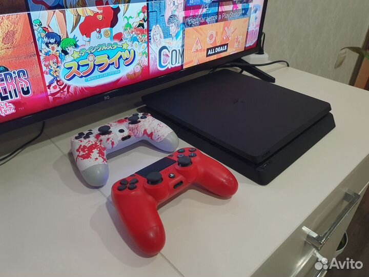 Sony PS4 Slim 1TB 2 джостика и игры