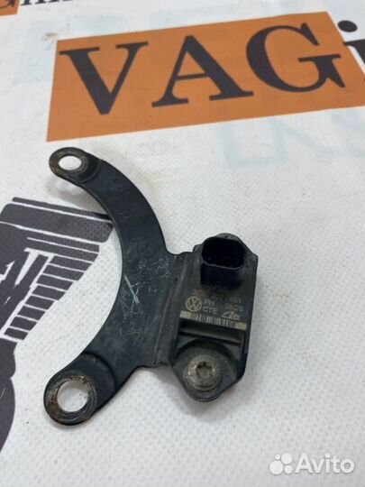 Датчик ускорения Vw Passat B6 3.2 2007
