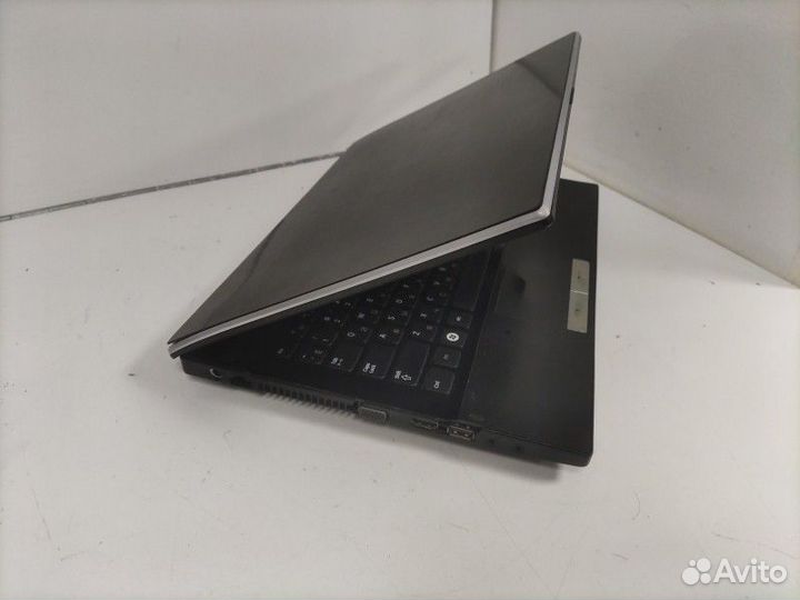 Ноутбук Samsung NP300V4A