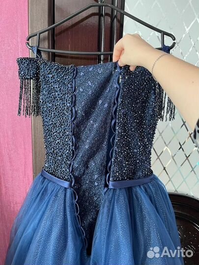 Вечернее платье