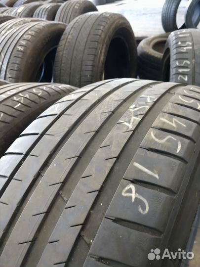 Michelin Pilot Sport 4 235/45 R18