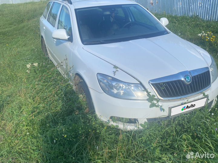 Skoda Octavia 1.6 МТ, 2012, 250 000 км