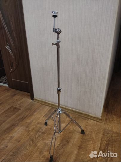 Стойка для тарелки