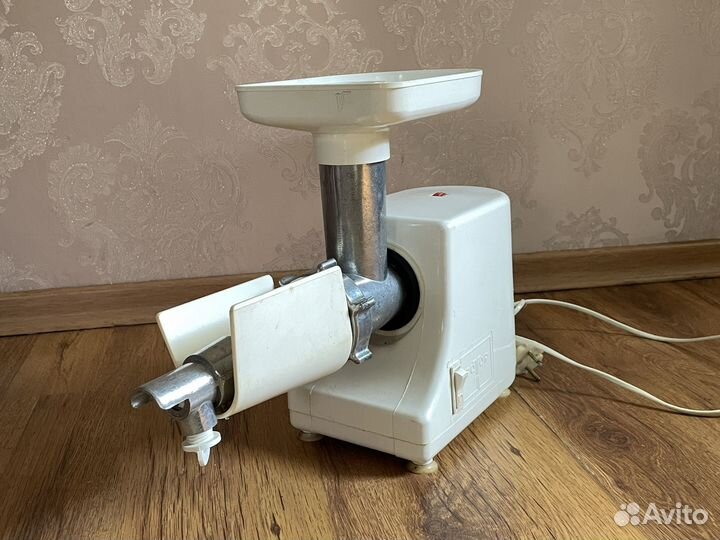 Мясорубка и соковыжималка Ротор