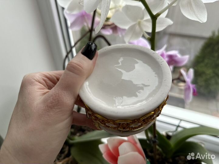 Керамическая шкатулка