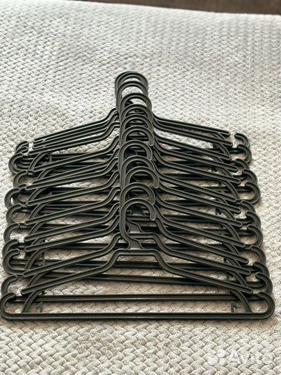 Вешалки плечики