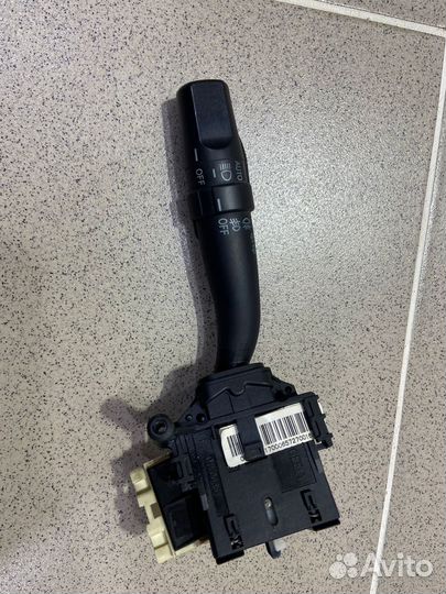 Переключатель поворотов,света Geely Emgrand 2013 г