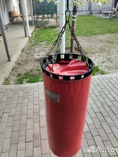 Боксерский мешок груша